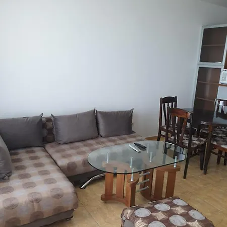 アパート Manastira Vlas